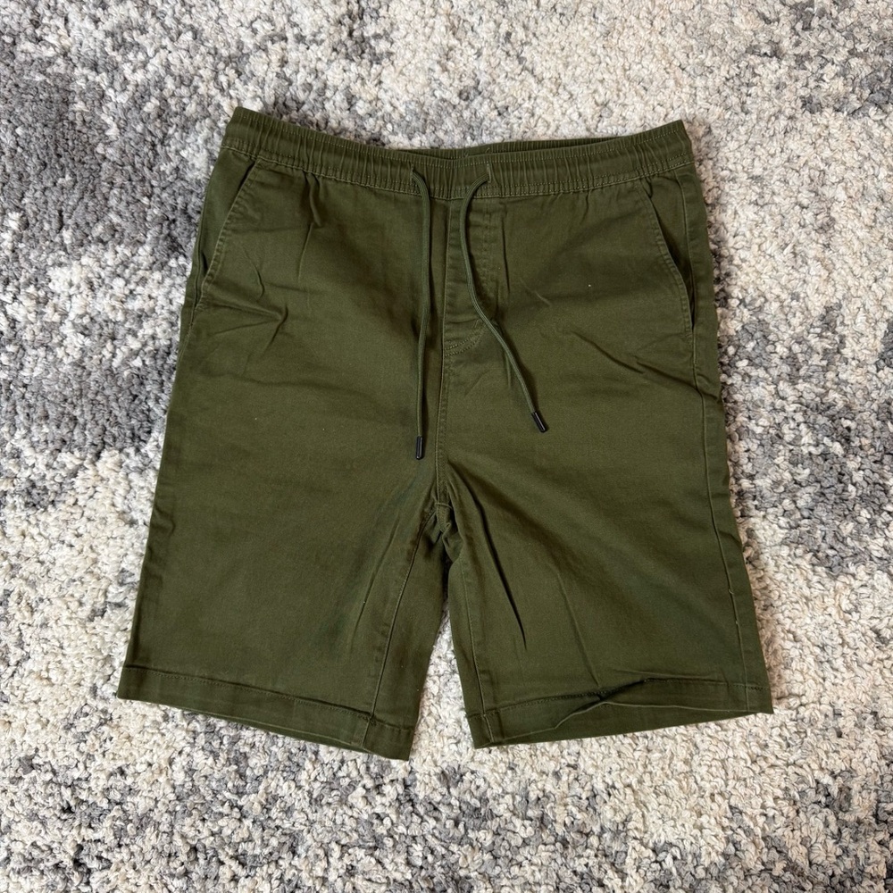 Truth + Theory, Men’s Olive Green Casual Elastic Waist Flat Front Shorts, Small